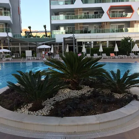 Emerald Park Apartamento *