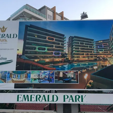 Emerald Park Apartamento *