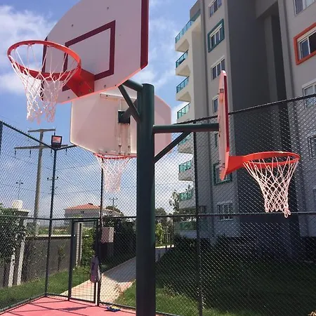 Апартаменты Emerald Park